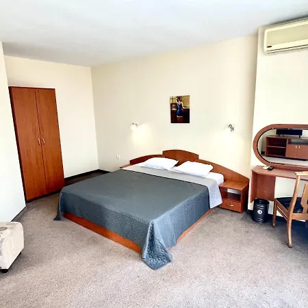 Ξενοδοχείο Bsa Gradina & Aquapark 4*