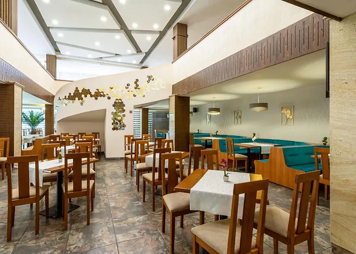 Otel Bsa Gradina & Aquapark 4*