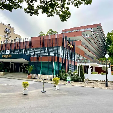 Bsa Gradina & Aquapark ホテル