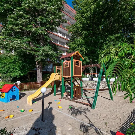 Bsa Gradina & Aquapark 酒店 4*